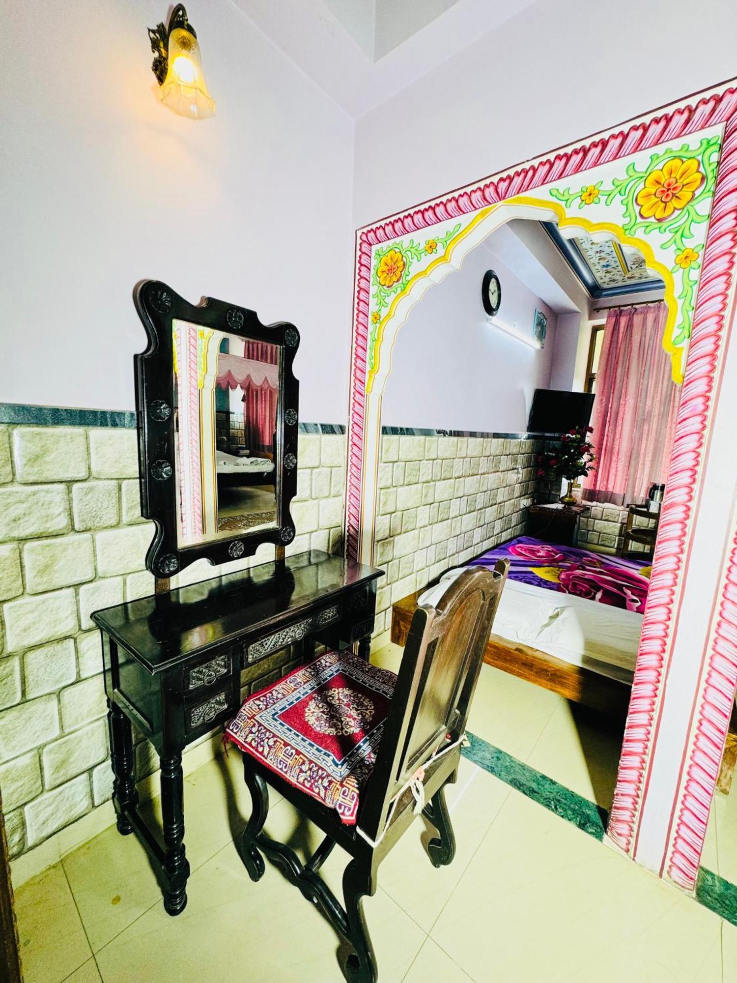 Hotel Moon Light Palace Jaipur Exterior photo