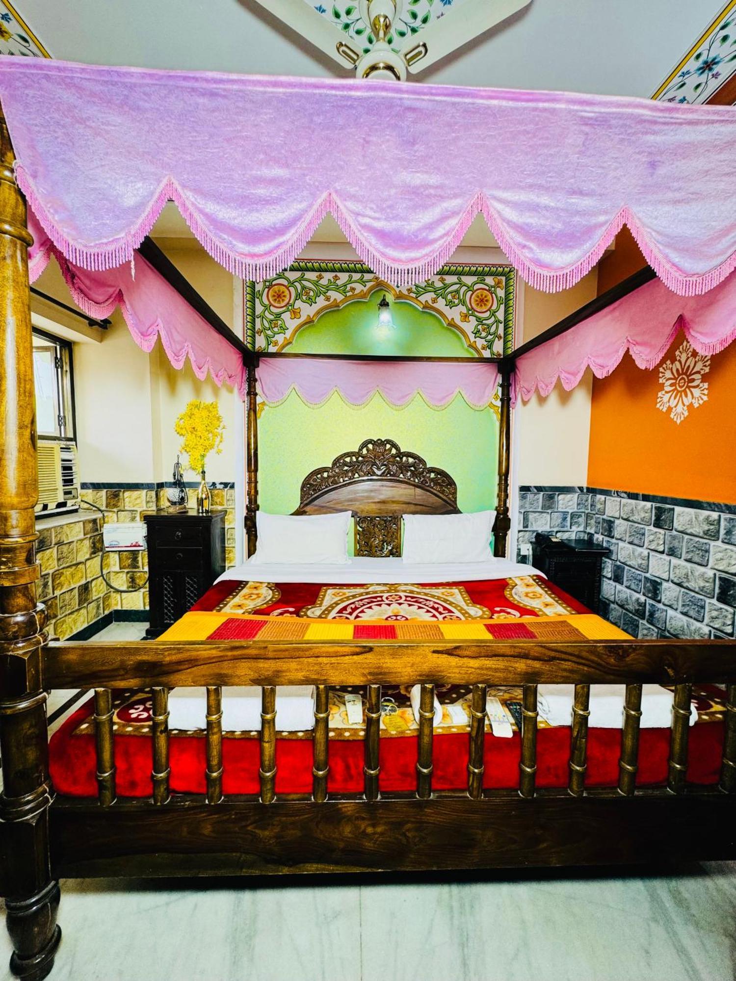 Hotel Moon Light Palace Jaipur Exterior photo