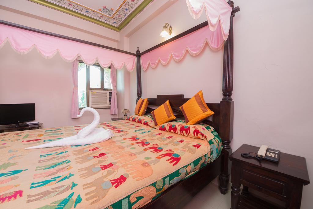 Hotel Moon Light Palace Jaipur Exterior photo