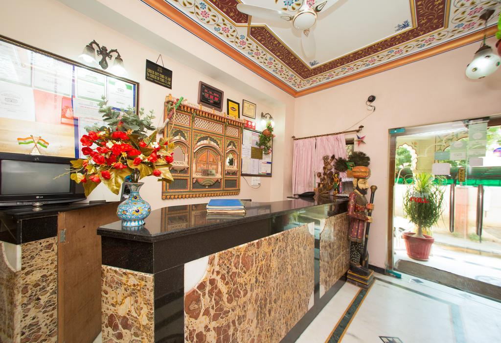 Hotel Moon Light Palace Jaipur Exterior photo